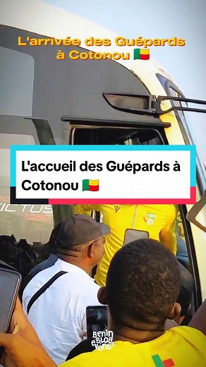 ✨✨✨ Revivez en images l'accueil chaleureux accordé à nos guépards 🇧🇯 pour leur qualification pour la CAN 2025 au Maroc. Félicitations encore à toute l'équipe et à la fédération. . . . #benin #afcon2025 #can2025 #gouvbenin #waxeho #cotonou #bbevents #beninblogevents #wasexo #goodvibes #afcon2025