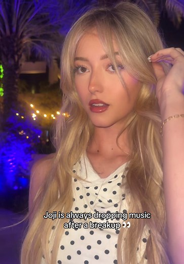 not complaining though 🤷🏼‍♀️👀 #fyp #trend #breakup #emilydobson | joji