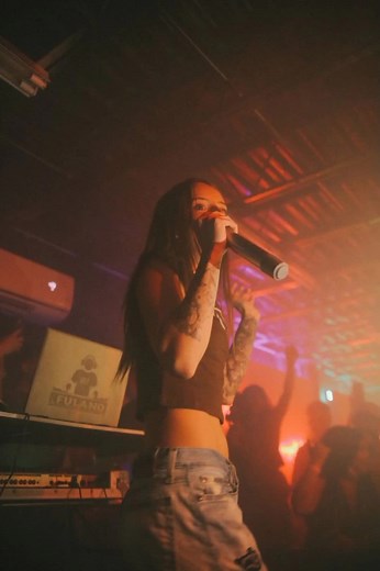 😻 #lisa #youngmikolisa #letra #music #youngmikolisa #fyp #spotify #viral #foryoupage #parati #lyrics #tiktok #fyppp #xyzbca #tiktok