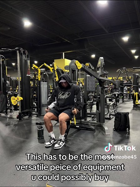 Maximize Upper Body Workouts with This Versatile Machine