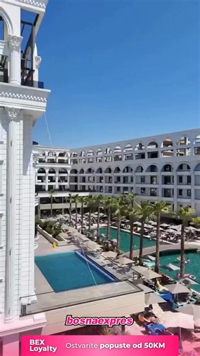 🌊✨ Fafa Aqua Palace Resort & Spa 5★ ✨🌊 📍 Golem, Albanija 💰 Cijena aranžmana od 1149,00 KM Spremi se za odmor iz snova na Jadranskoj obali! 🏖️ Fafa Aqua Palace je potpuno novi luksuzni resort gdje stil, udobnost i zabava idu ruku pod ruku, savršen za parove, porodice i druženja s prijateljima. 🏨 Modern i elegantan dizajn, prostrane sobe sa balkonom, klima uređajem i Wi-Fi mrežom za tvoj kompletan komfor. 🏖️ Privatna pješčana plaža samo nekoliko koraka od hotela sa besplatnim ležaljkama i s