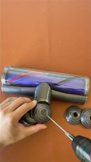 Dyson head wheel worn out? Do this instead #repair #diy #dysonvacuum