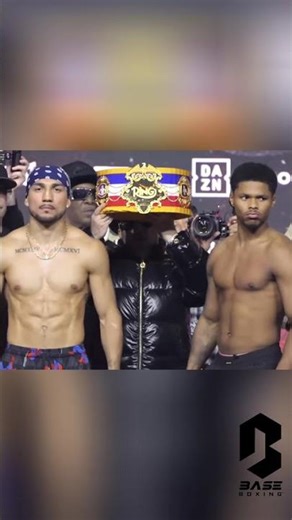 Boxers' Intense Face-Off Before the Big Fight #shorts