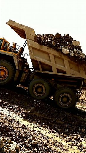 Epic Dump Truck Unloading! Dust & Power at the Construction Site 🏗️