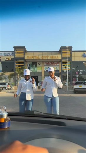 Wasafi Classic Baby! on Instagram: "#NaniChallenge 🫶❤️‍🔥 🎶 #Nani 🎤 @diamondplatnumz"