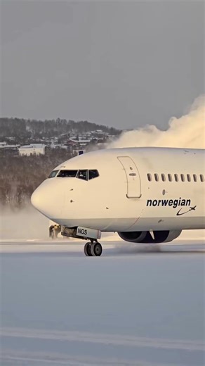 Why Is a Fire Truck Spraying Water on a Plane Before Takeoff? | Aviation Water Salute | #Aviation