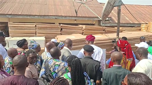 OFFICIAL FLAG-OFF AND DISTRIBUTION OF TEACHING & LEARNING MATERIALS TO BASIC SCHOOLS IN BENUE STATE BY UBEC IN COLLABORATION WITH BENUE SUBEB. | BENUE SUBEB TV