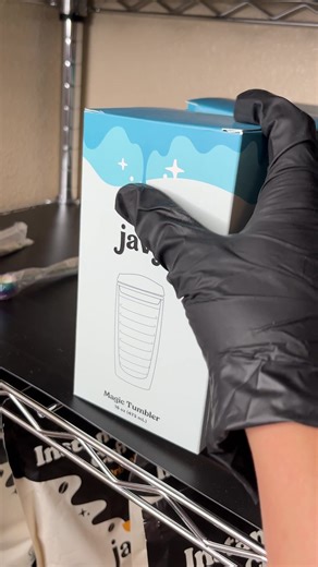 ☀️ Rise and Shine with Javy's Coffee Concentrate! ☕️ Get the arabica boost you need for just $0.60 a day. Plus, enjoy FREE shipping & gifts on every order! ⚡️ Delicious Coffee in Literally Seconds. Mix with water or milk OR blend with your protein shake. Hot or Cold. 😍 Treat yourself to the tastiest coffee concentrate for only 60 cents a day, a fraction of the cost of traditional coffee. 🧋 Discover our selection of 15 irresistible flavors, perfect for crafting your ideal cup of joe instantly. 