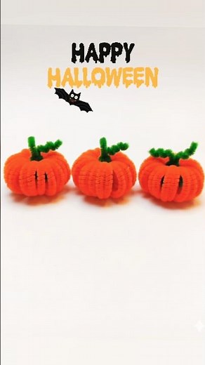 Diy mini pumpkin Halloween craft #halloweendecorations #halloween #halloweenfun