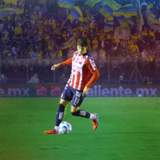 El Clásico de México se juega aquí! Chivas vs América. Vívelo con toda la pasión en La Casa de las Chivas 🐐🔥 | Amazon Prime Video