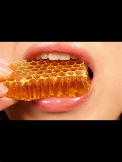 ASMR Eating Raw Honeycomb 🍯 | Sticky, Gooey & Crunchy Close-Up Sounds #asmr #honycomb