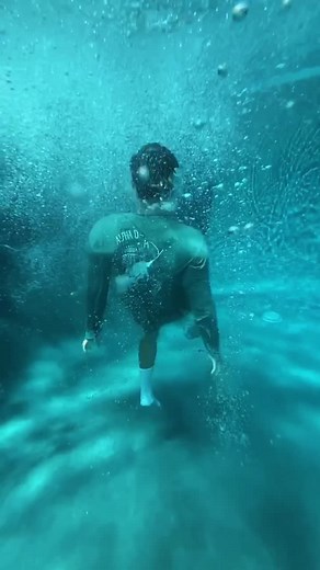 Summers here, this is what it’s supposed to feel like 🤘🏽#maincharacter #aesthetics #4yp #visuals #editz #videographer #summer #summervibes