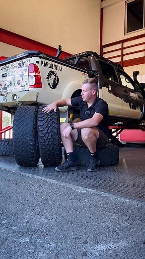 Akela is getting some long awaited new shoes! It was time for new tires as my previous set of Yokohama MT's were almost slicks. I was so impressed with the overall performance of my @yokohamatire Geolander tires, that I decided to stick with exactly the same tire and size. These Yokohama Geolander G003 MT's are 265/70/R17 in size. That works out to about 31.5