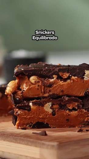 Chocolate com Tâmaras e Manteiga de Amendoim