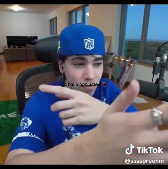 Spreen's Emotional Stream Moments and Adventures