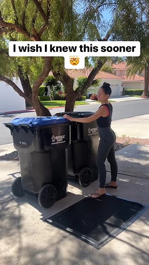 179K views · 495 reactions | save time and energy #trashday #garbage #lifehacks #tipsandtricks | Home Hacks & Easy Snacks | Facebook