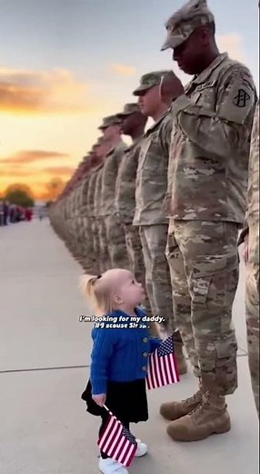 Heart-Melting Military Homecoming | Baby Girl Finds Her Soldier Dad #military ##trending #baby