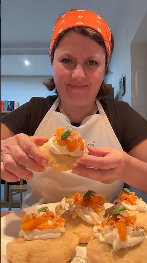 Montanara Napoletana: la Pizza Fritta con un Abbinamento Inaspettato