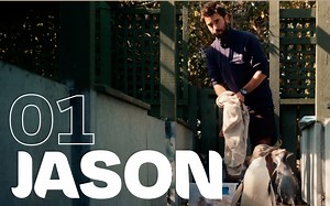 WATCH | Summer at Penguin Place can be hectic, as Jason juggles hoiho (yellow-eyed-penguin) rescues, daily feeding sessions, tour groups, and bird releases - all in a day’s work! 🐧 The Turning Point, made with the support of NZ On Air 🍃 Full series streaming @ rnz.co.nz/programmes/the-turning-point | RNZ