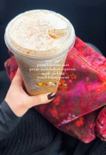 Ready for Fall Vibes: Embrace the Autumn Aesthetic!