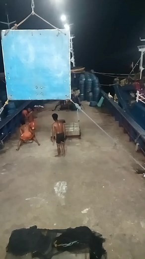 Yan guys nga laro cla kc wla work ngayo. | Alberto Roberto