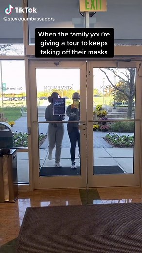 Families be wildin #ambassador #tour #tourguide #tourguides #stevenson #stevensonuniversity #university #campus #campuslife #fyp #college