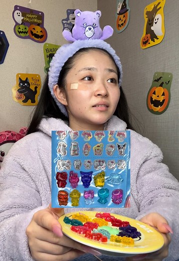 グミの空箱で作る魅力的なうるちゅるキーホルダー