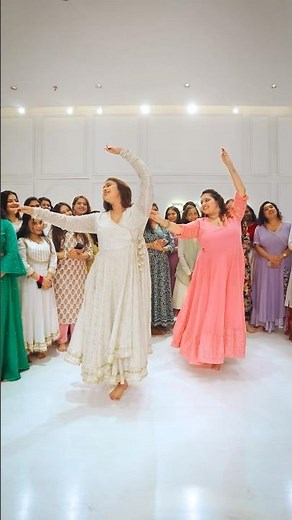 Sahiba | Team Naach | Nicole & Yoshetaa #teamnaachchoreography