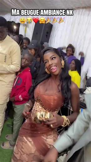 @𝑩𝑨𝑴𝑩𝑨_39~✪ @Maeva🤍Mrswade🤍💍 kew national😩🎉😭💃🏾💃🏾💃🏾