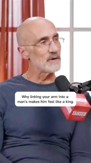 Why Linking Your Arm Into a Man's Makes Him Feel Like a King 👑 #shorts