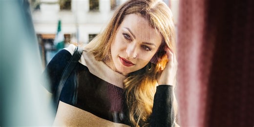 All About Gemini Moons: How the Curious, Creative Moon Sign Gets Along in Love and Life