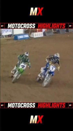 Epic battle between Ricky Carmichael and Jeremy McGrath - 2001 San Diego Supercross