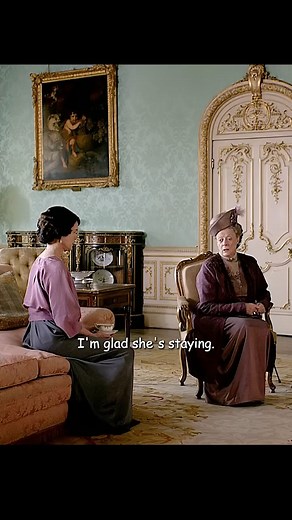 The old lady is so amusing #shorts | Fernanda Hanna