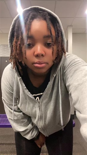 Wednesday workout complete ✅ #weightlossjouney #gym