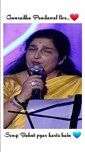 Bahut pyar karte hain tumko sanam l Anuradha Pandawal live performance #shorts