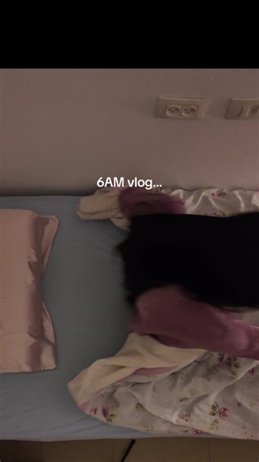 Happy Monday,clam morning routine #MorningRoutine #DailyRoutine #SlowMorning #MorningVibes