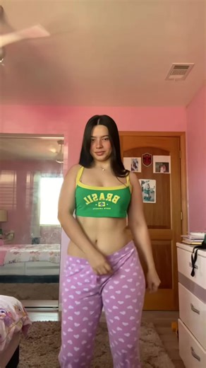 NYC street style unlocked 🗽💄 Concrete runway ready. #NYC #StreetStyle #UrbanChic #Fashion #CityLife