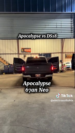 Apocalypse 67an Neo vs Ds18 project 360 Neo 🔥‼️‼️ who won this battle ?! #soundsystem #caraudio #ds18 #viral #fyp