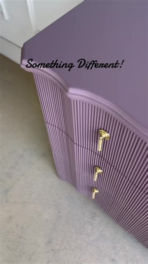 Nerling Finish Chest Drawer. Something to stick out and grab the attention from across the room in your home, the nerling finish and the Gold accents are sure to do the job. Yours for R3000. DM for enquiries and orders. #sale #fyp #foryoupage #explore #viral