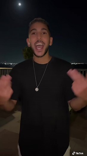 Wan chalhy Somalia 🇸🇴❤️🇸🇴❤️🇸🇴 #foryou #fypシ #x___ten #fypシ゚viral #saudiarabia #fypfypfypfypfypfypfypfypfypfypfy #dubai #fyp #dubai #abudhabi