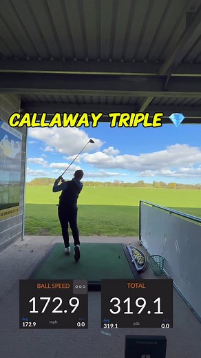 Modern Driver Vs Persimmon ⛳️ How does an old Persimmon driver fare against a new modern driver? Take a look 👀 #RJG #Golf #GolfPro #GolfSwing #Callaway #Golfers #InstaGolf #InstaGolfer | Ross Jackson Golf