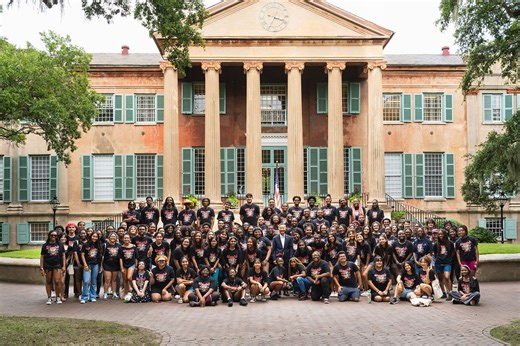 Incoming Students Get an Early Look at College Life With SPECTRA Program