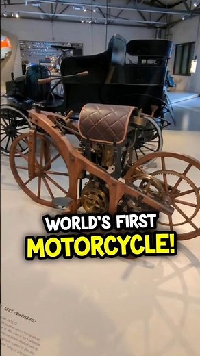 The World's First Motorcycle Ever Built