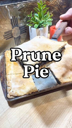 Prune Pie! A sweet old fashioned New Mexican favorite you don’t see everyday! #prunepie #pies #bakinglove #reelsviralシfb #SweetTreats #FacebookReels #SweetDreams #NewMexico | Nite Marquez