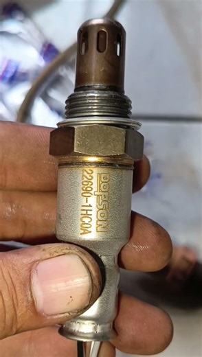 mengganti sensor oxigen Nissan serena c26 karena tarikan mesinnya lemot ada masalah di sensor