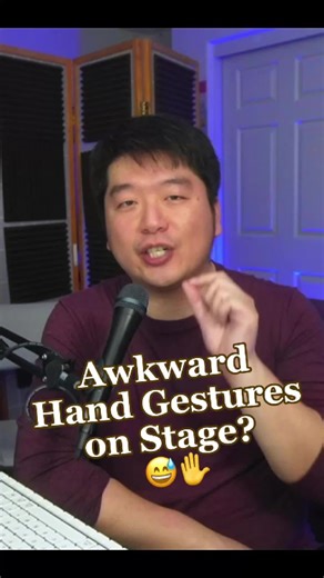 Simple rule for using hand gestures! ✋🎤 It's Not a Performance — The Real Trick Revealed ✨ Do your hand gestures while speaking ever feel awkward? 😅 Many people don’t know where to put their hands during public speaking, and it makes their body language look stiff instead of confident. Here’s the secret: a hand gesture for public speaking isn’t a performance — it’s a way to make your message clearer and grab audience attention. 💡✨ Want to know the real trick behind effective hand gestures mea