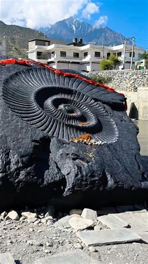 🇳🇵🙏 SHALIGRAM SHILA FOUND AFTER THE DEVASTATING NEPAL FLASH FLOOD 🕉️💔