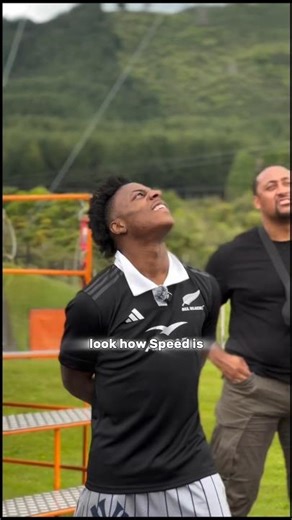 Speed trolling his whole team 😭💀