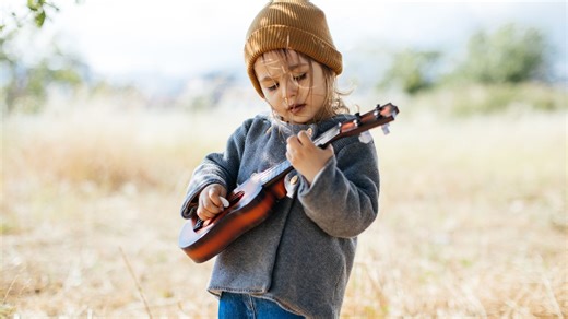 Apprentissage du langage, réussite scolaire, diminution du stress… Quels sont les bienfaits de la musique pour le cerveau des enfants ?