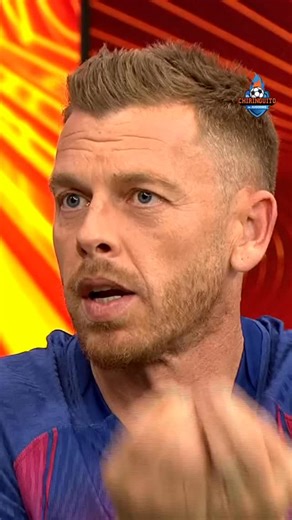 🔥 EL CARA A CARA MÁS CALIENTE POR LAMINE... Y ESTEVAO 🔥 🤦‍♂️ @jotajordi: “¿El mejor momento de la carrera de Estevao es meterle un gol al Barça?”. 💥 @palaciosfutbol: “Cucurella se comió a Lamine, tenía que cerrar la boca y salir sin decir nada”. | El Chiringuito TV